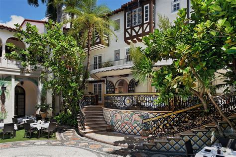 villa di gianni versace miami|former versace mansion.